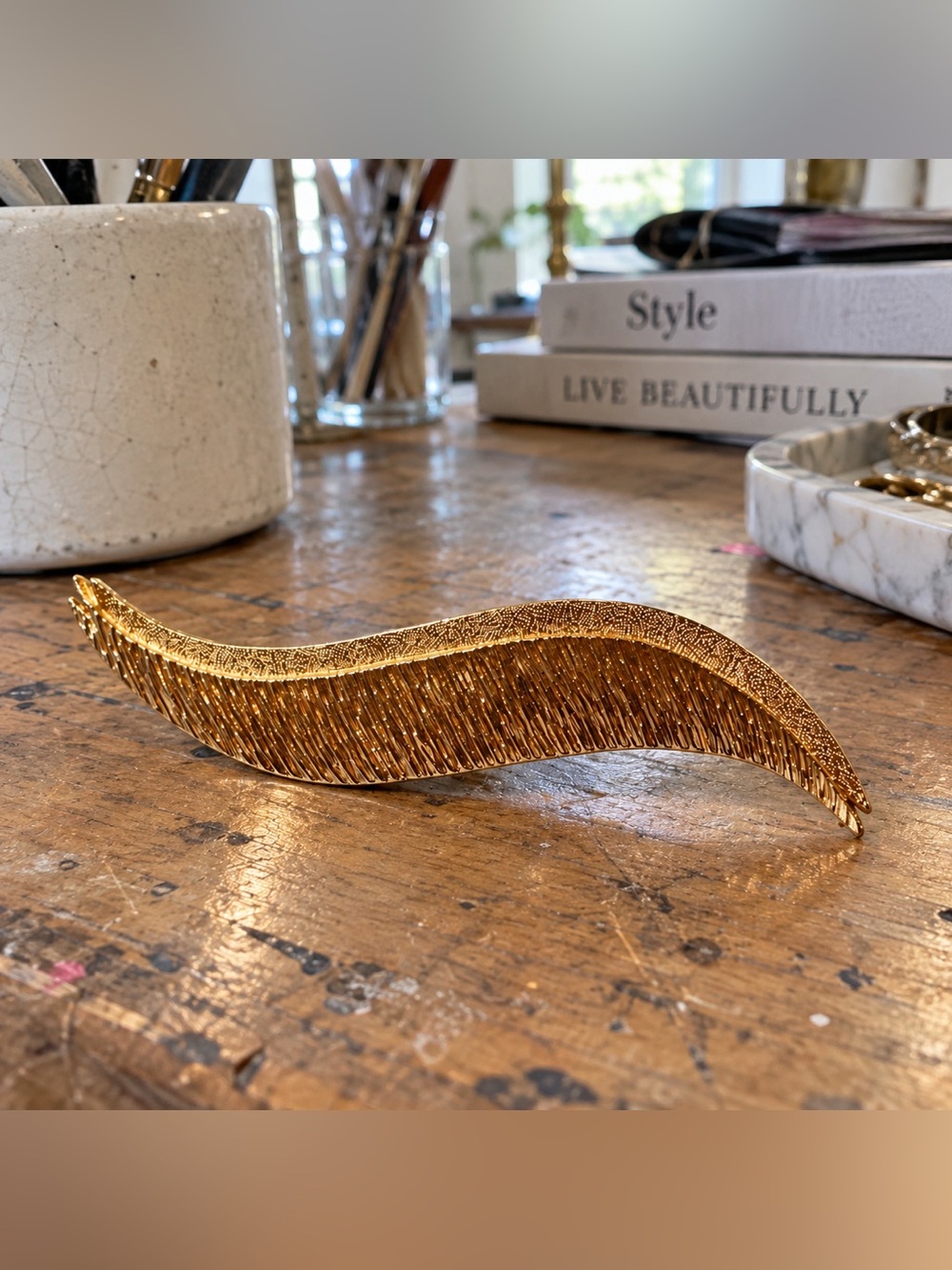 Vintage Gold Tone Textured Curved Leaf Brooch Statement Pin